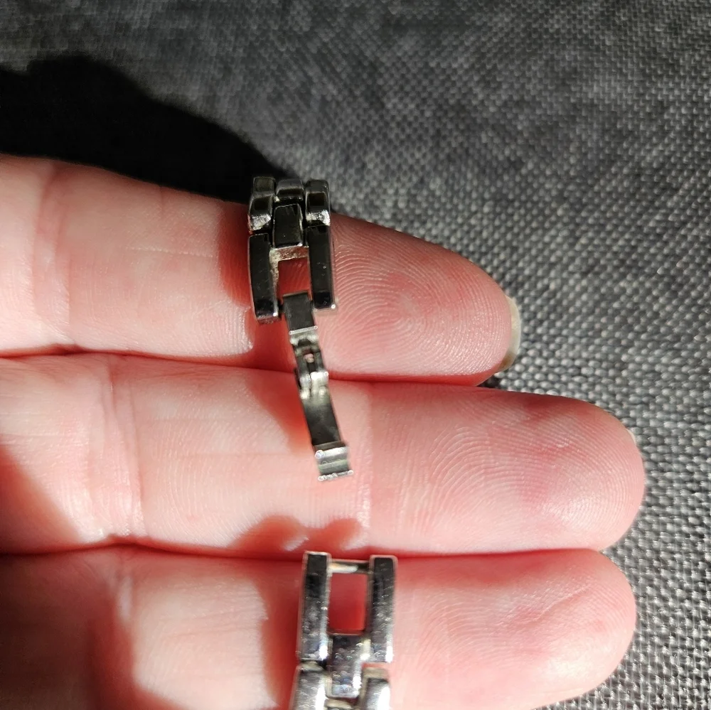 Vintage Silver Tone Scroll Link 7